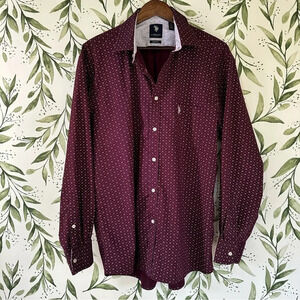 U.S. Polo Assn. long sleeve button down shirt. Size XL. Maroon with prin…